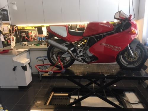 heftafel-ducati_2_1.jpg