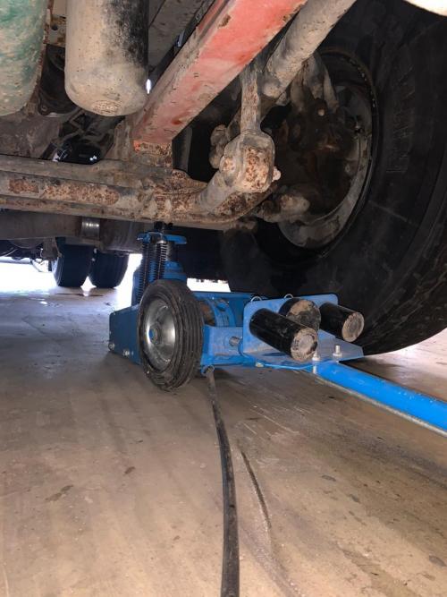 vrachtwagen-krik.jpg