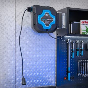 Stroomhaspel 15 meter – 3 x 2,5 mm – draaibaar en automatisch oprolbaar
