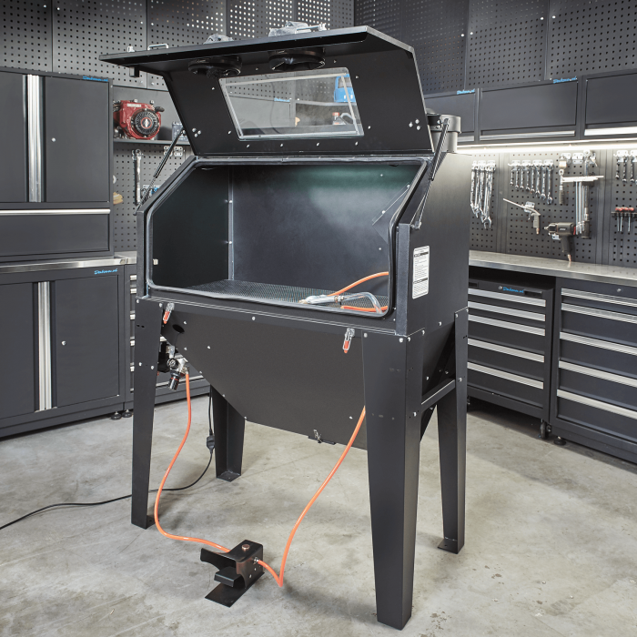 Straalcabine met voordeur en afzuiging - 420 liter-15