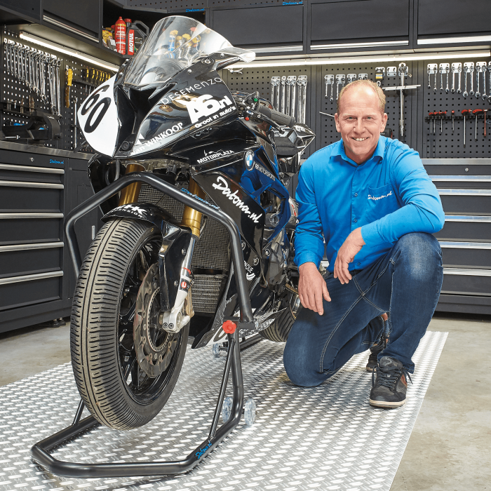 Zwarte paddockstand Xtreme - Voorwiel-11