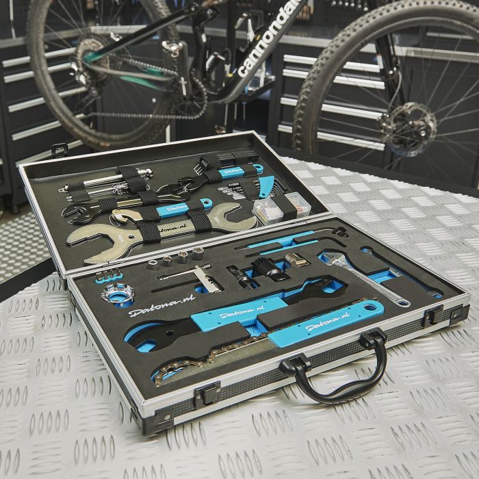 Fietsgereedschapskoffer 21-delig met montagestandaard-4