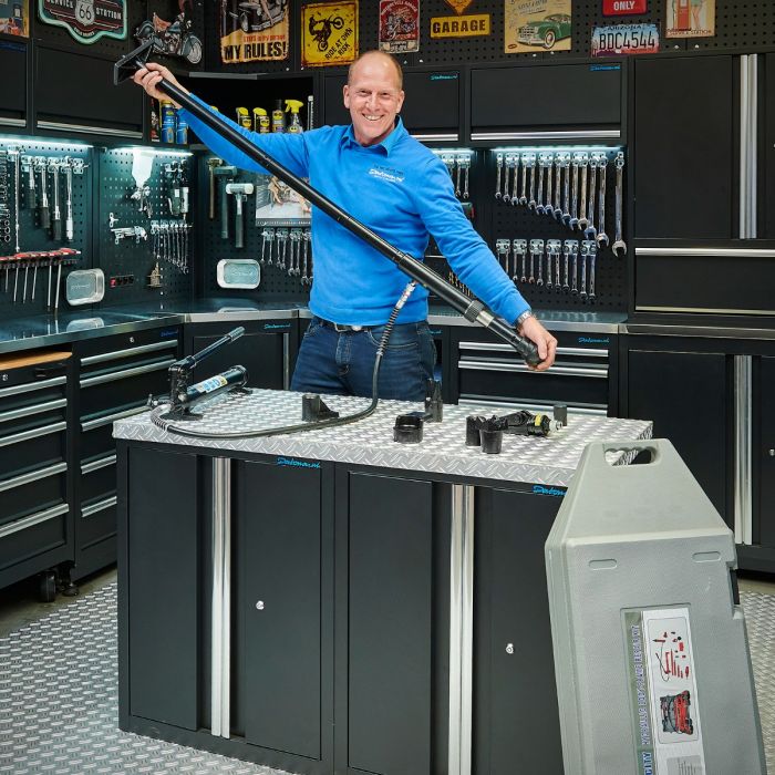 Hydraulische uitdeukset en trekpers-7
