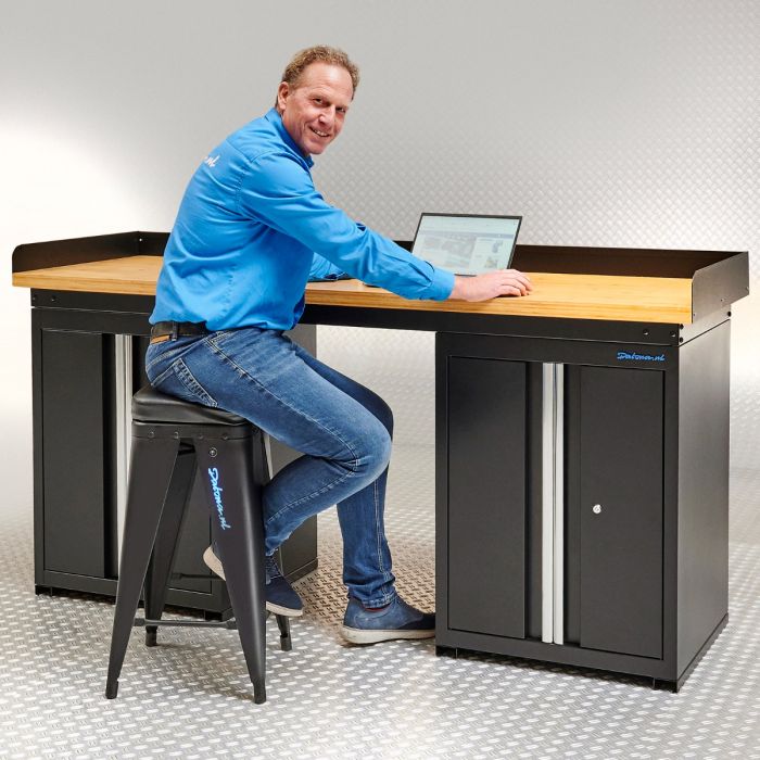 Werkplaatskruk zwart-5