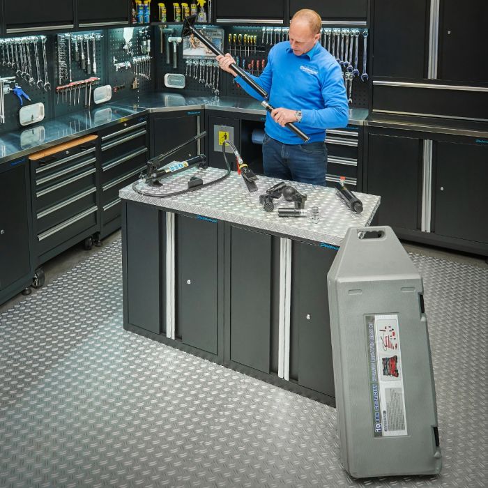 Hydraulische uitdeukset en trekpers-10