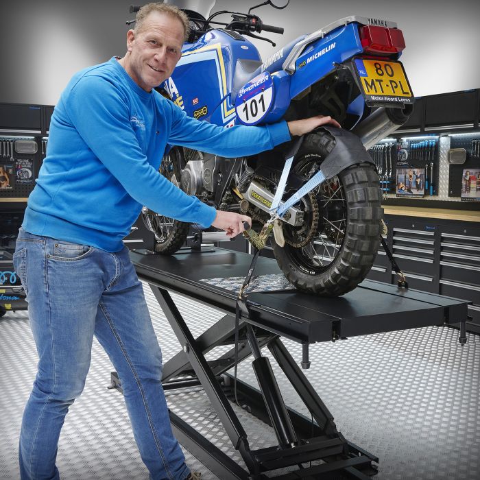 Wielharnas voor motorfietsen +  spanbanden set