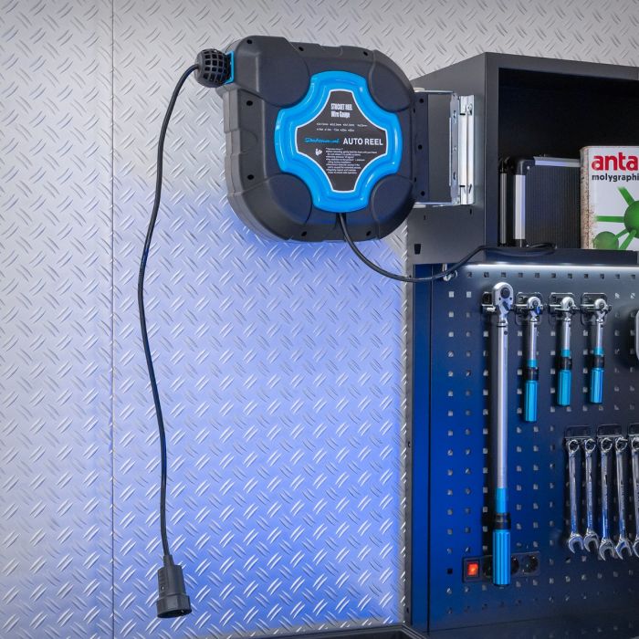 Stroomhaspel 15 meter – 3 x 2,5 mm – draaibaar en automatisch oprolbaar