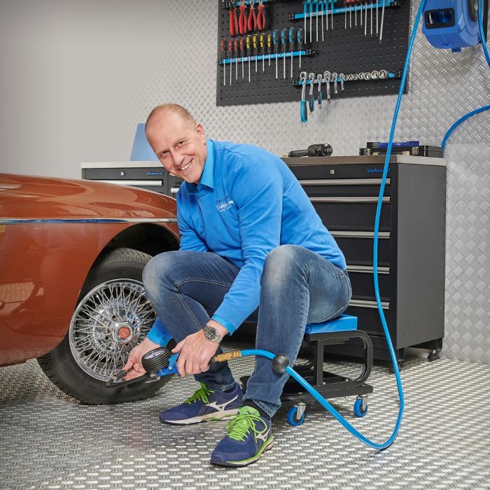 Werkplaatskruk met gereedschapslade-14