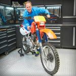 Paddockstand universeel zwart + kettingspray-7-thumb