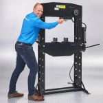 Werkplaatspers 50 ton hydropneumatisch-10-thumb